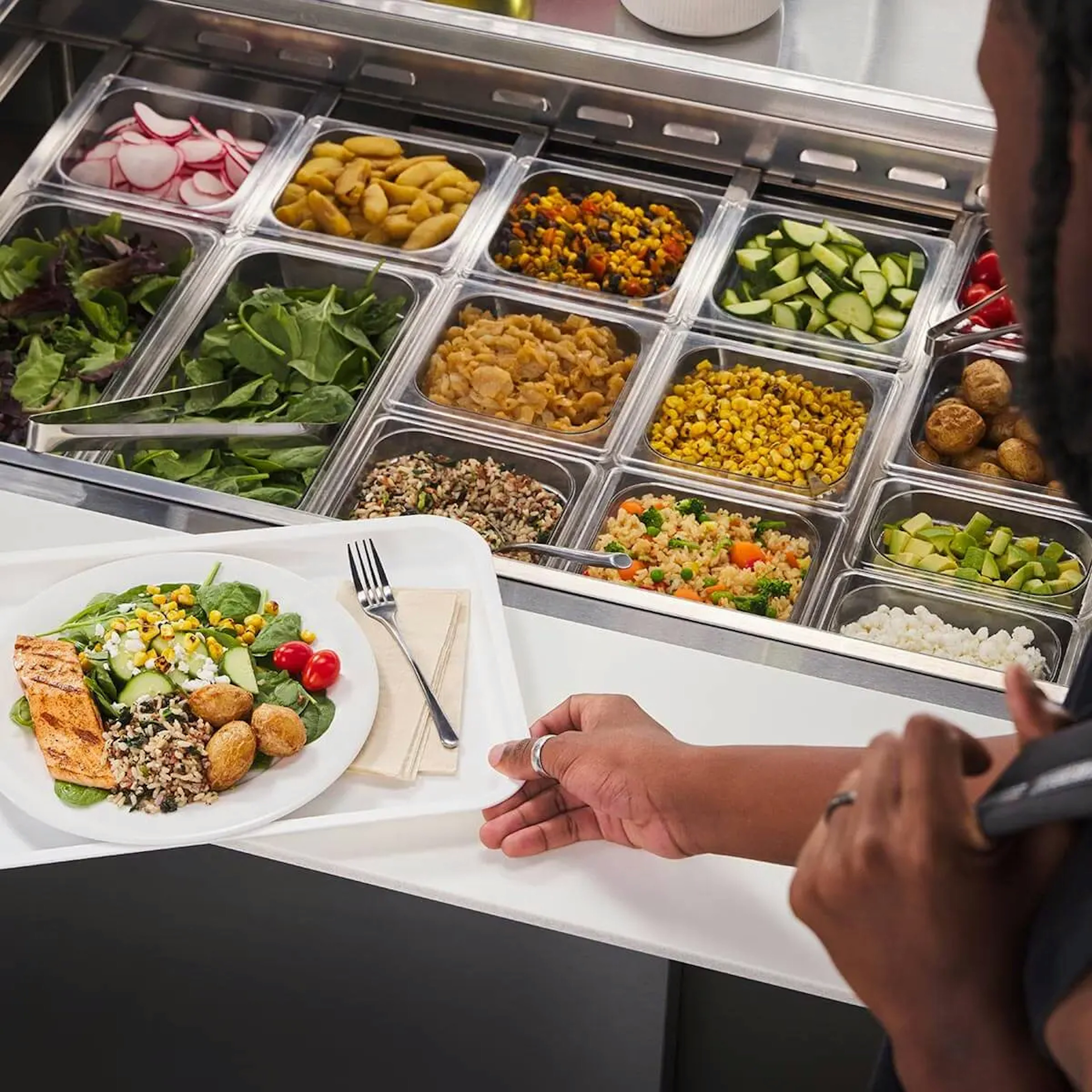 Food Station: Salad Bar for College & University