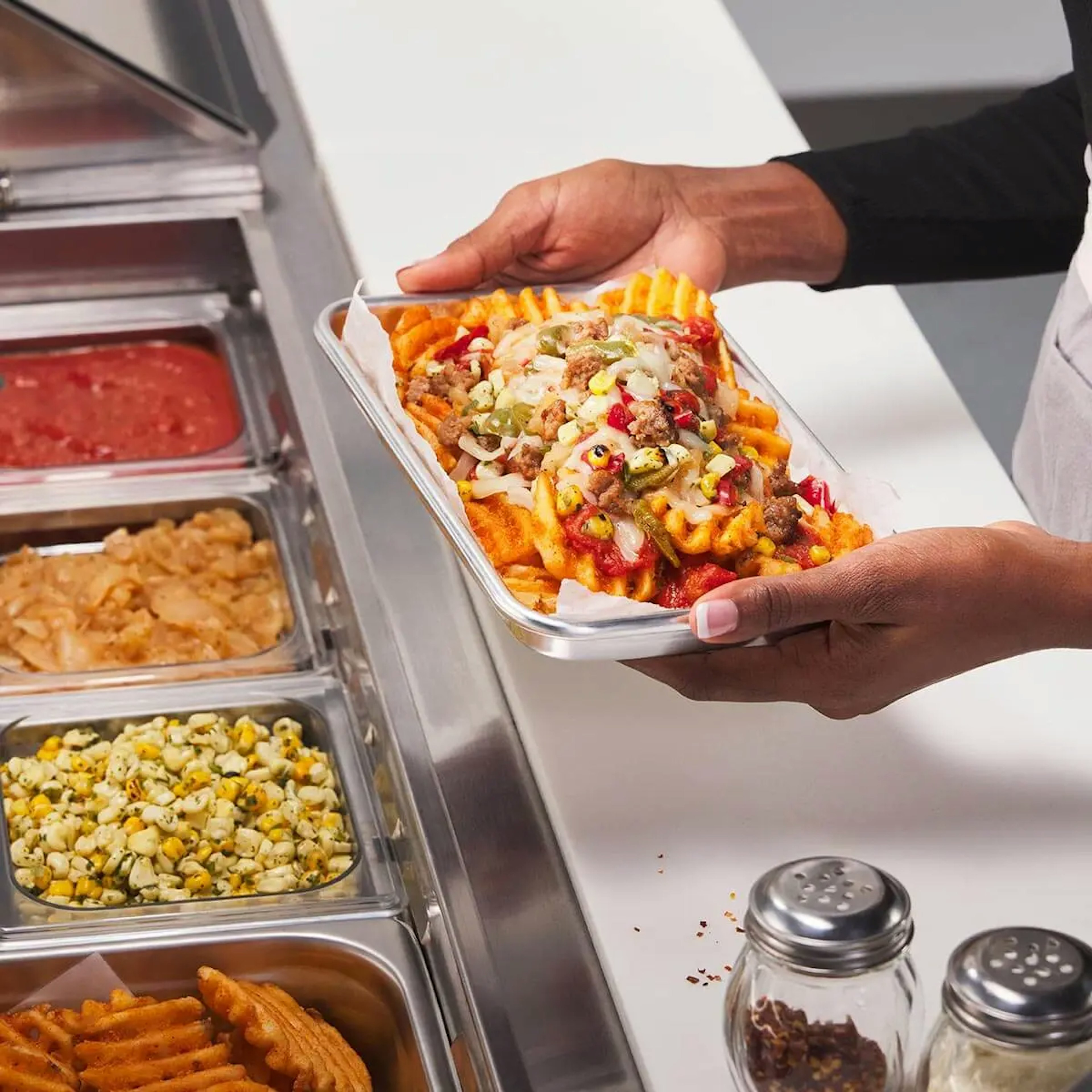 Food Station: Pizza Fries for Healthcare